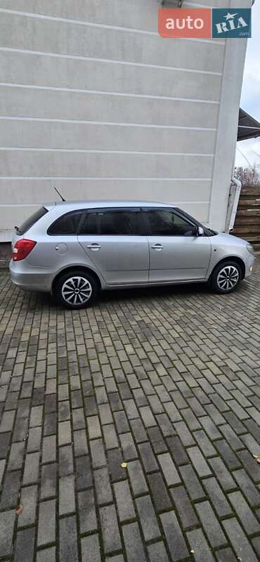 Универсал Skoda Fabia 2012 в Белогородке