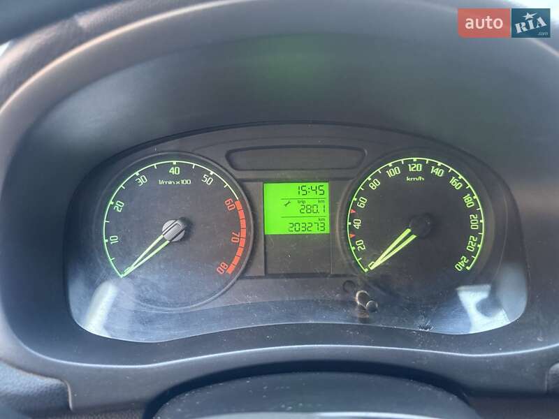 Универсал Skoda Fabia 2009 в Хусте