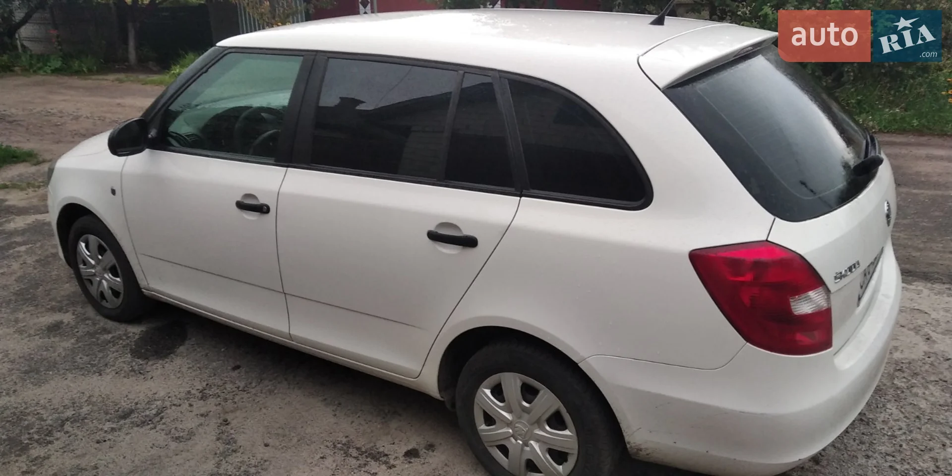 2014 Skoda Fabia - мініатюра 8