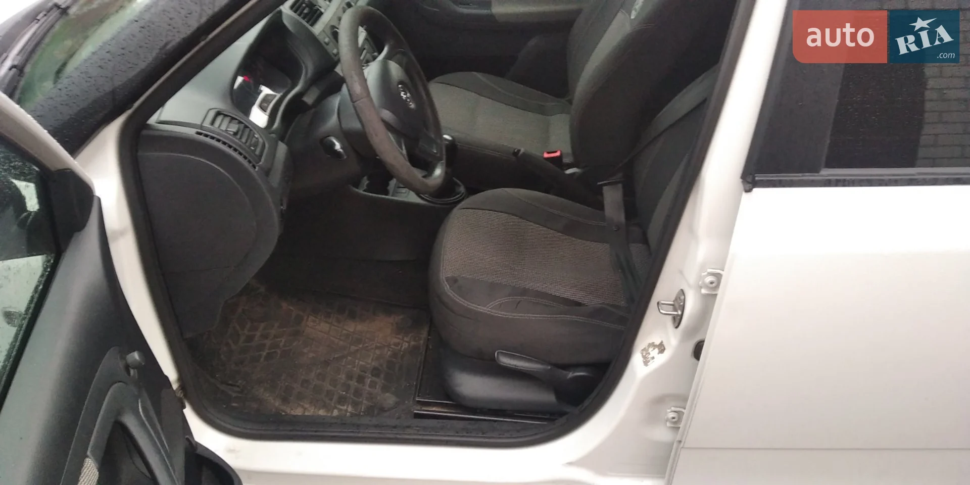 2014 Skoda Fabia - мініатюра 17