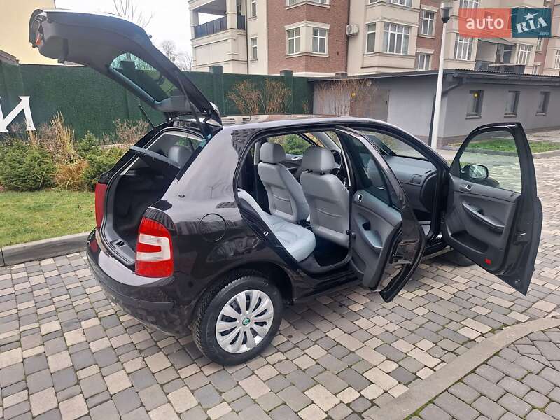 Хетчбек Skoda Fabia 2007 в Івано-Франківську