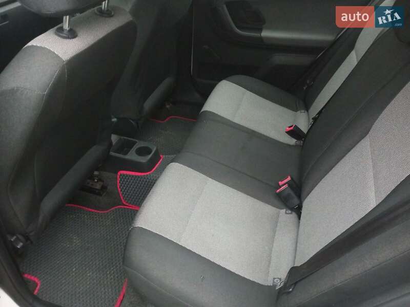 Хетчбек Skoda Fabia 2009 в Львові