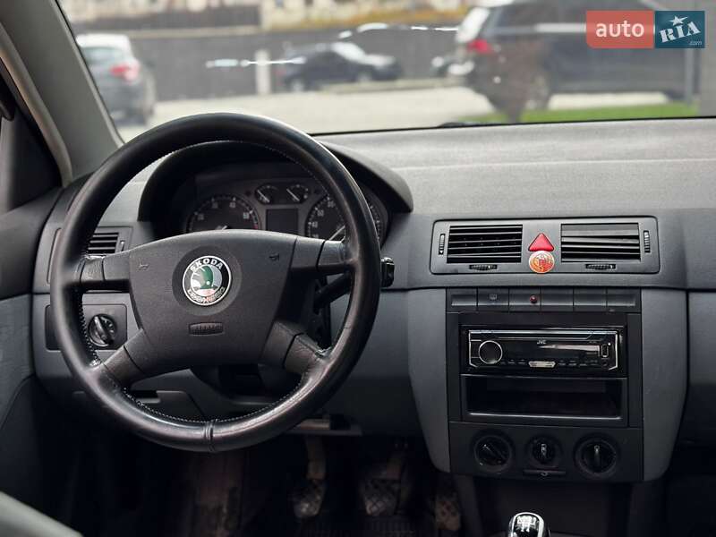 Хетчбек Skoda Fabia 2001 в Івано-Франківську