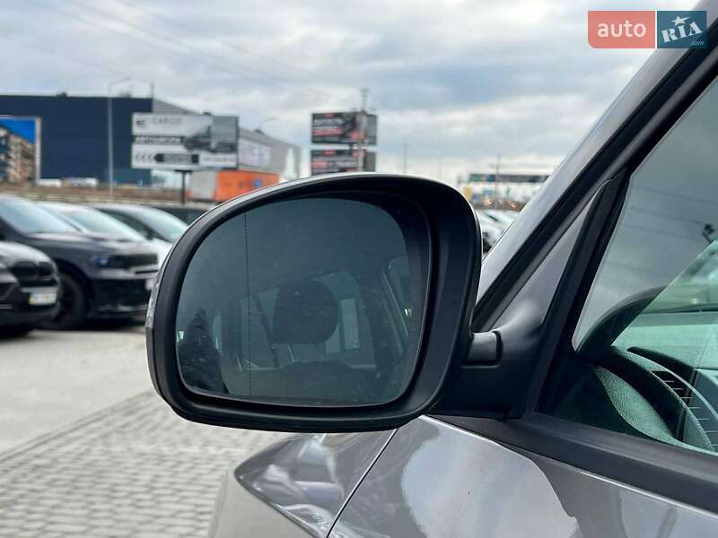 Універсал Skoda Fabia 2010 в Львові