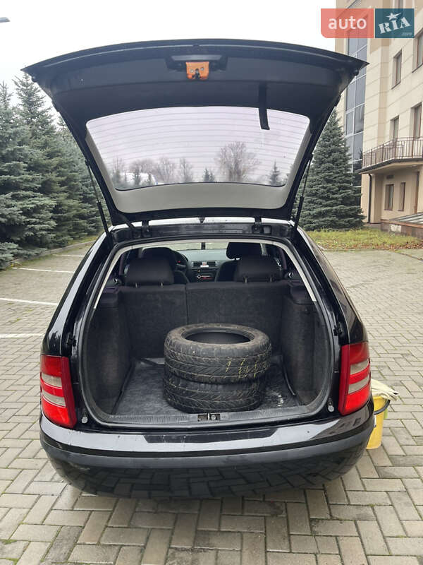 Універсал Skoda Fabia 2001 в Харкові