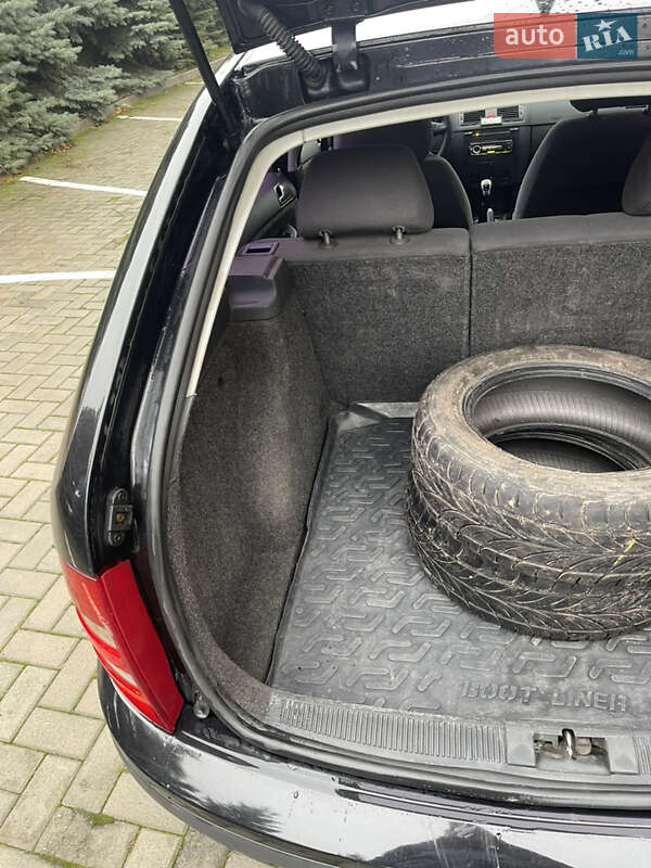 Універсал Skoda Fabia 2001 в Харкові