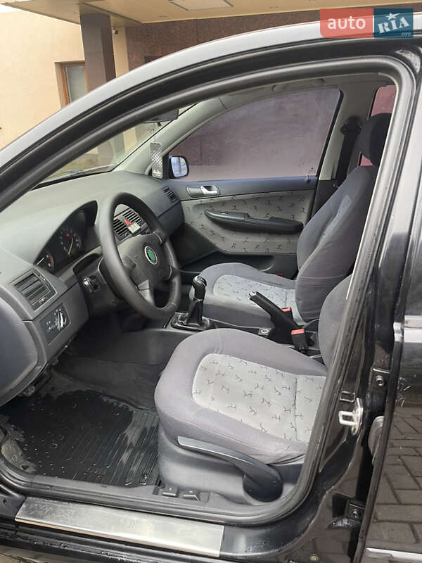 Універсал Skoda Fabia 2001 в Харкові