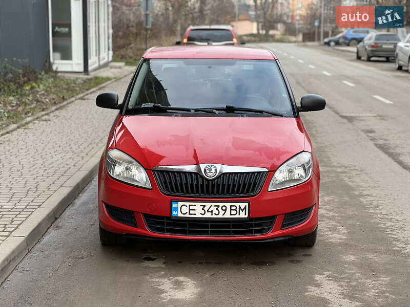 Універсал Skoda Fabia 2010 в Чернівцях фото 2 Універсал Skoda Fabia 2010 в Чернівцях