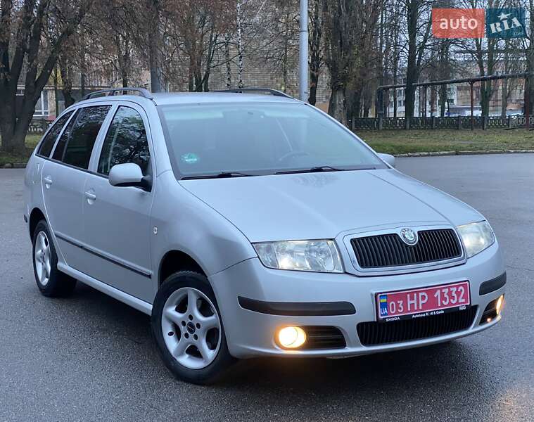 Универсал Skoda Fabia 2006 в Полтаве