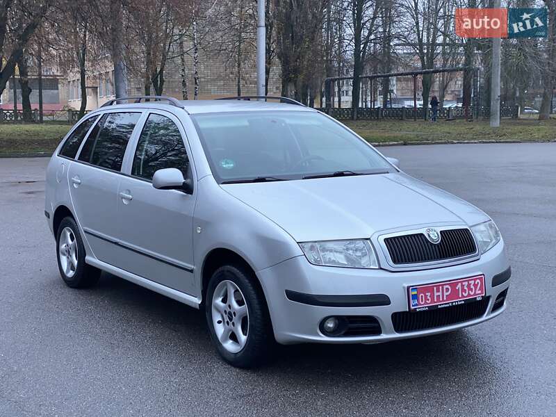 Универсал Skoda Fabia 2006 в Полтаве