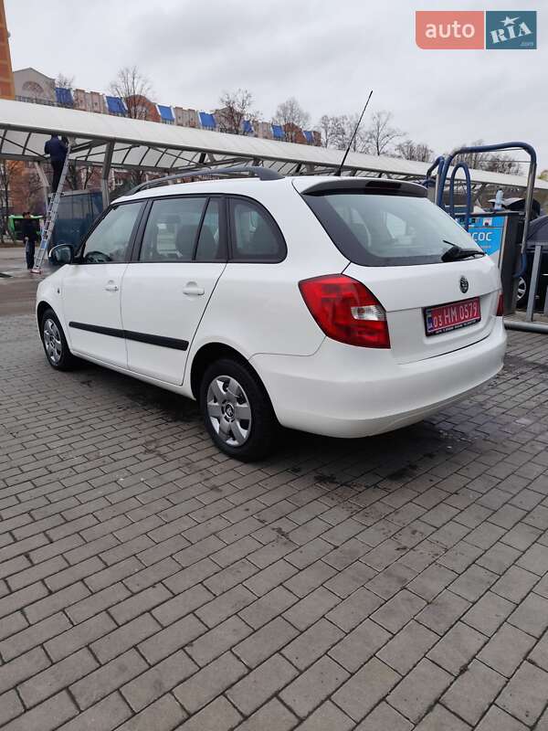 Универсал Skoda Fabia 2008 в Белой Церкви