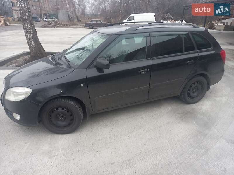 Skoda Fabia 2009 Skoda Fabia 2009