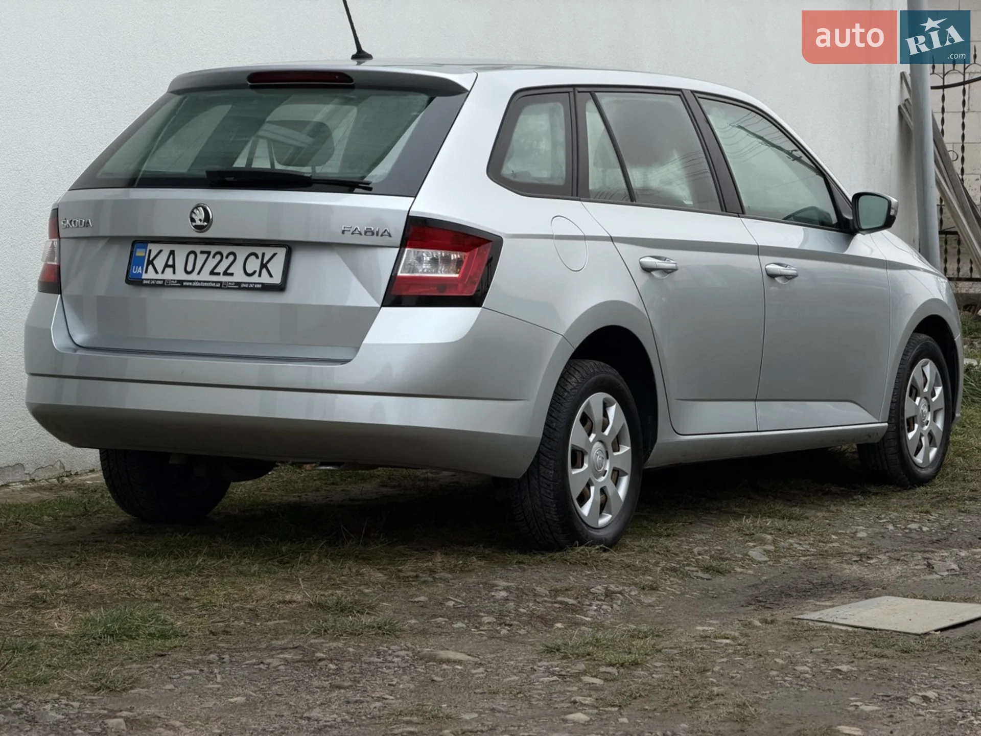 2016 Skoda Fabia - мініатюра 3