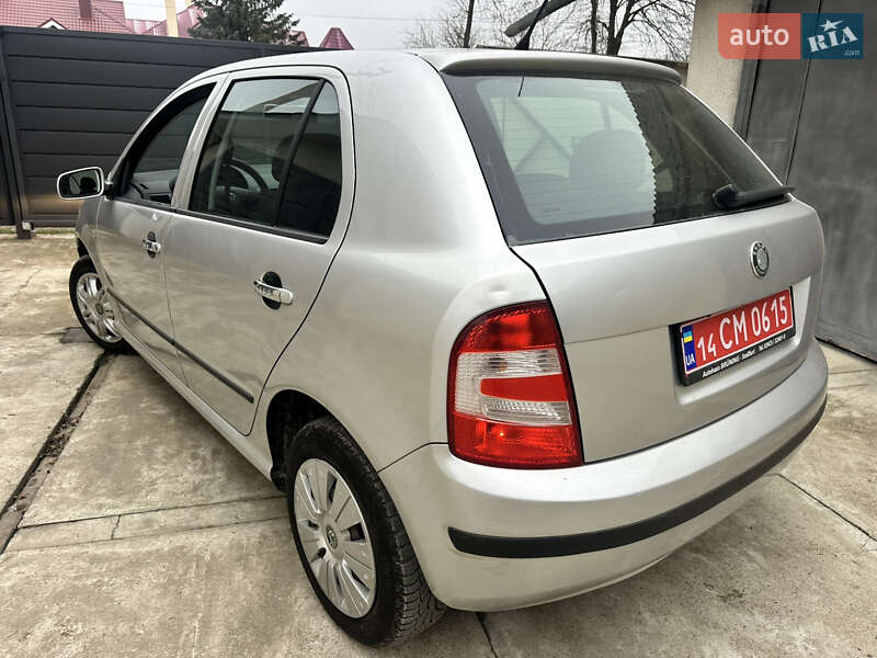 Хэтчбек Skoda Fabia 2006 в Ивано-Франковске