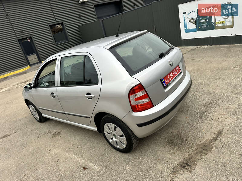 Хэтчбек Skoda Fabia 2006 в Ивано-Франковске
