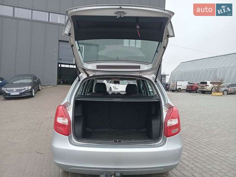 Універсал Skoda Fabia 2011 в Львові