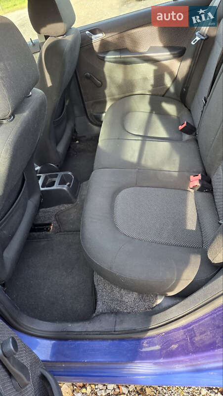 Хэтчбек Skoda Fabia 2007 в Каменском