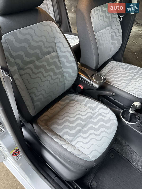 Универсал Skoda Fabia 2009 в Виннице