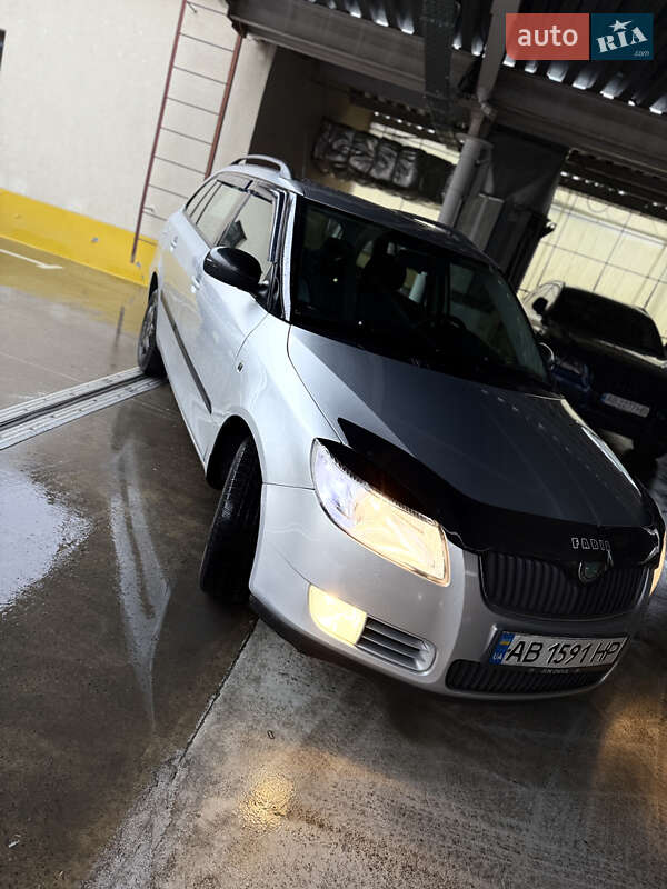 Универсал Skoda Fabia 2009 в Виннице