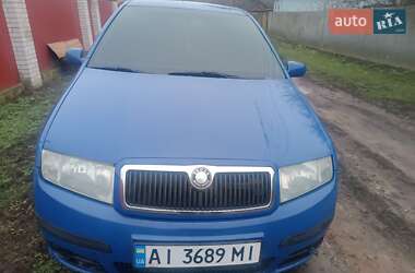 Хэтчбек Skoda Fabia 2005 в Киеве