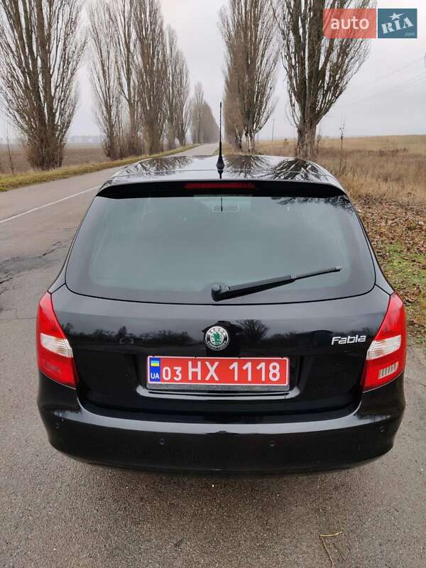 Универсал Skoda Fabia 2009 в Барышевке