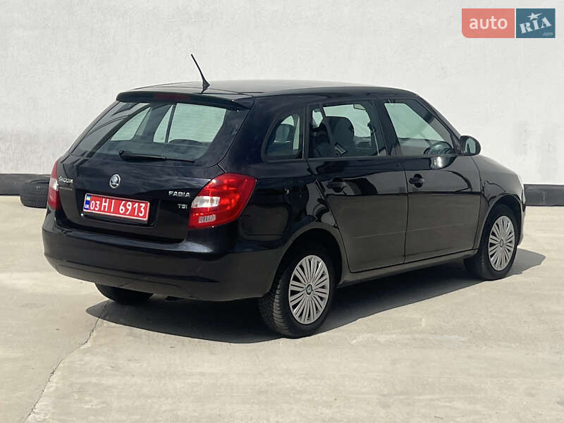 Универсал Skoda Fabia 2013 в Виннице