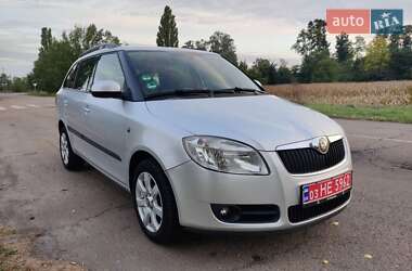 Универсал Skoda Fabia 2010 в Барышевке