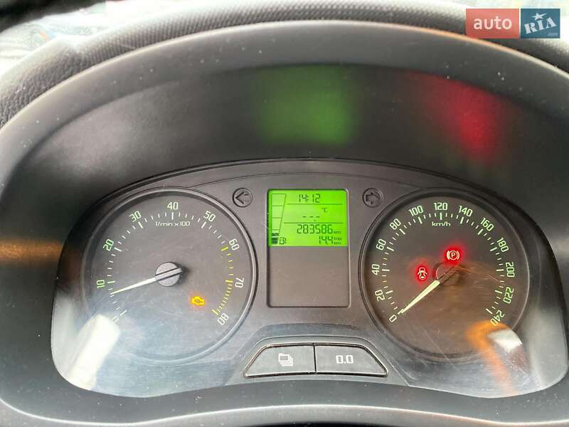 Хетчбек Skoda Fabia 2013 в Вінниці фото 19 Хетчбек Skoda Fabia 2013 в Вінниці