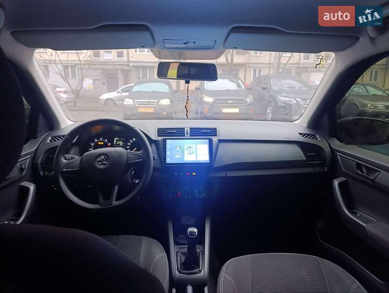 Хетчбек Skoda Fabia 2016 в Києві