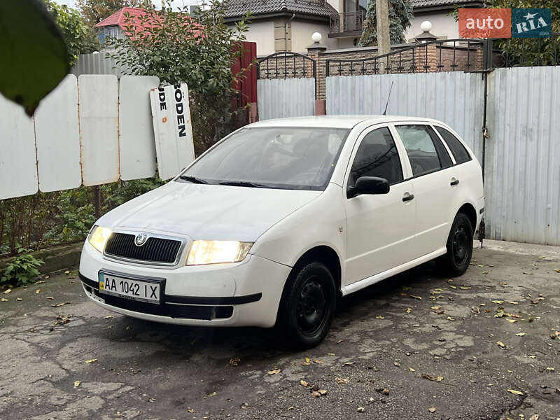 Универсал Skoda Fabia 2003 в Белой Церкви