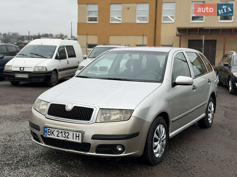 Универсал Skoda Fabia 2007 в Ровно фото 11 Универсал Skoda Fabia 2007 в Ровно