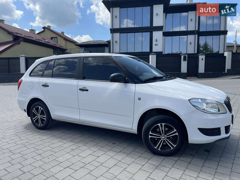 Skoda Fabia 2013 Skoda Fabia 2013