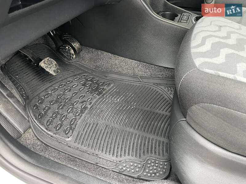 Універсал Skoda Fabia 2009 в Виноградові фото 29 Універсал Skoda Fabia 2009 в Виноградові