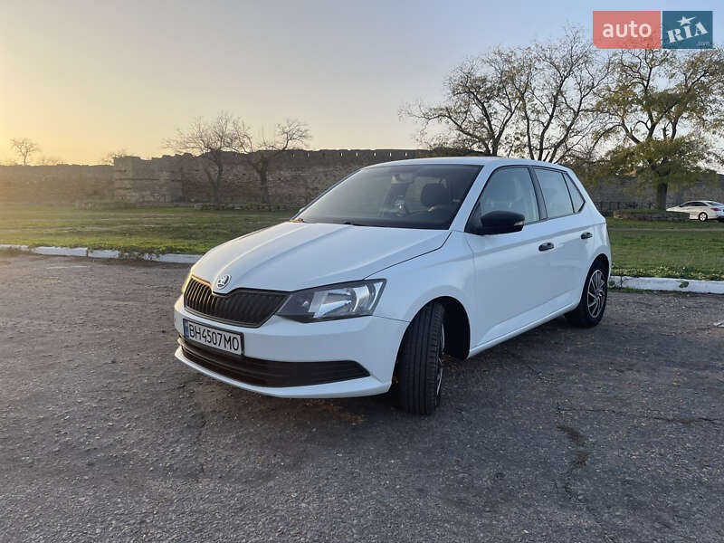 Хэтчбек Skoda Fabia 2017 в Одессе