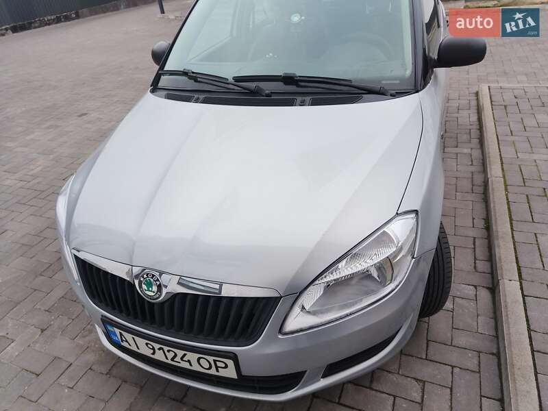 Skoda Fabia 2011 Skoda Fabia 2011