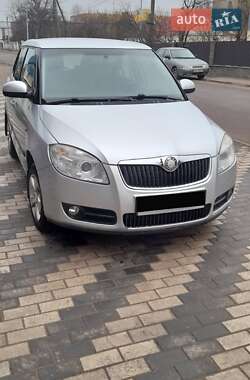 Хэтчбек Skoda Fabia 2007 в Коростышеве