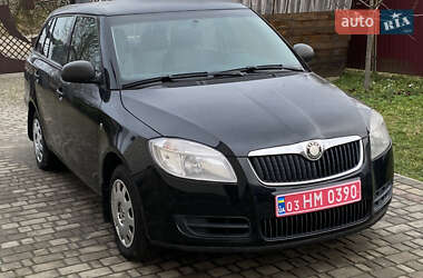 Универсал Skoda Fabia 2009 в Луцке