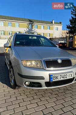 Универсал Skoda Fabia 2006 в Ровно
