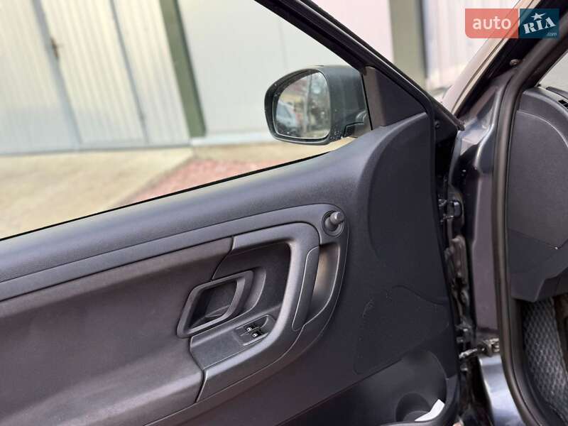 Универсал Skoda Fabia 2008 в Дрогобыче