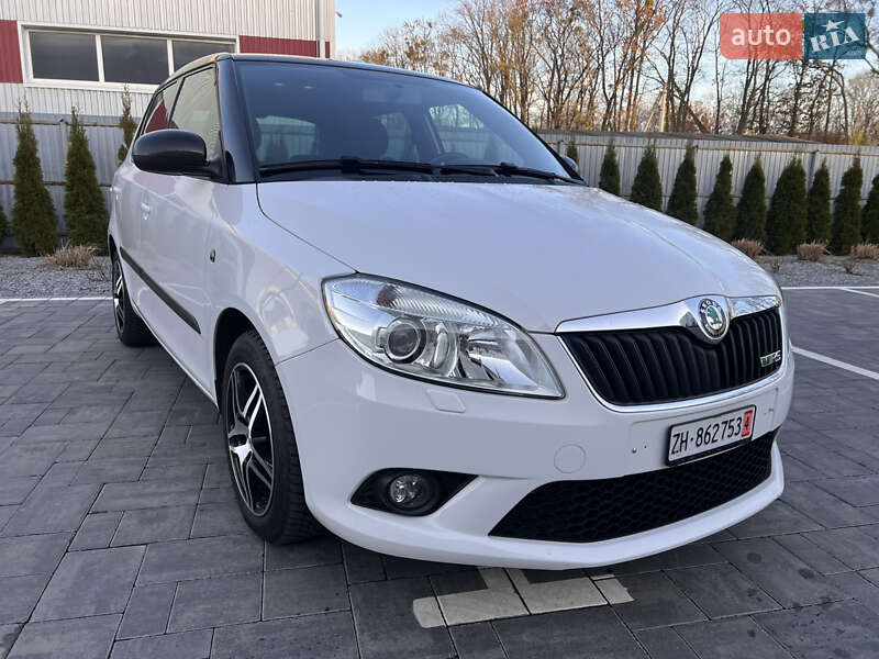 Skoda Fabia 2011 Skoda Fabia 2011