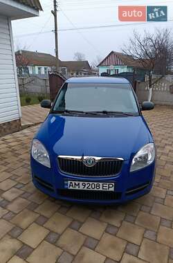 Універсал Skoda Fabia 2009 в Лугинах