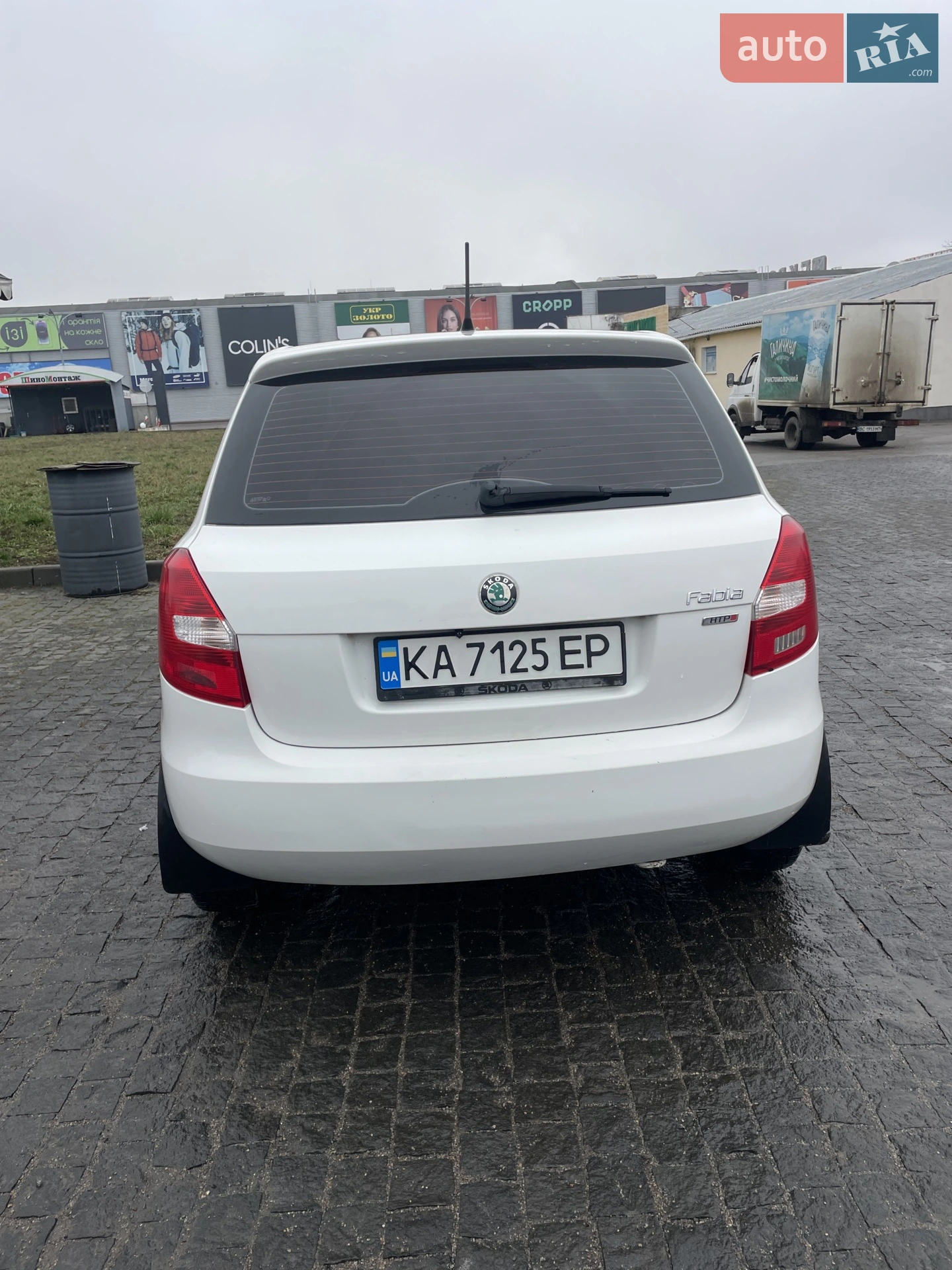 2011 Skoda Fabia - мініатюра 5