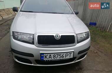 Седан Skoda Fabia 2006 в Прилуках