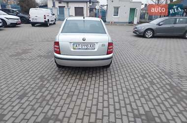 Седан Skoda Fabia 2004 в Калуші