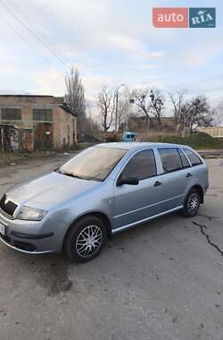 Універсал Skoda Fabia 2006 в Черкасах