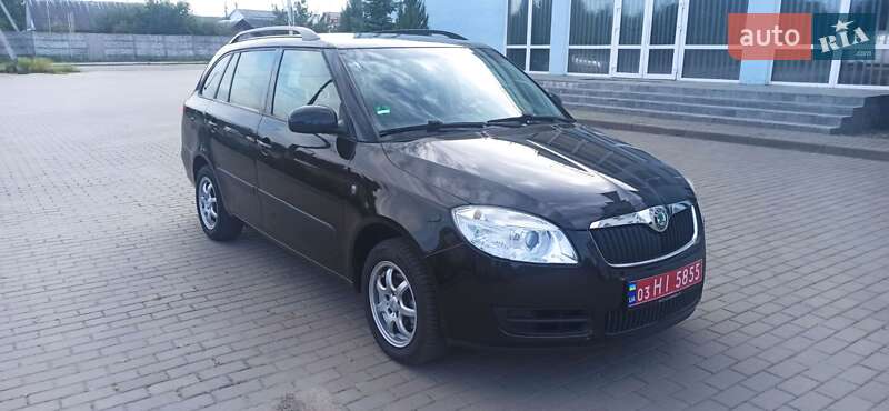 Skoda Fabia 2009 Skoda Fabia 2009