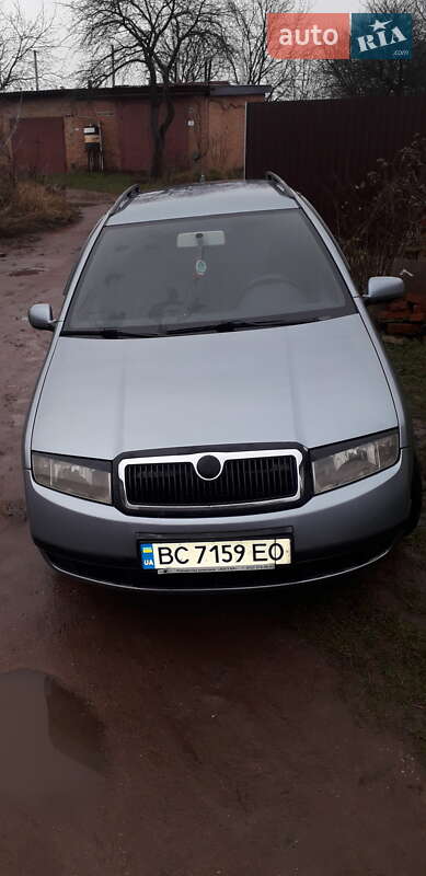 Универсал Skoda Fabia 2002 в Сокале