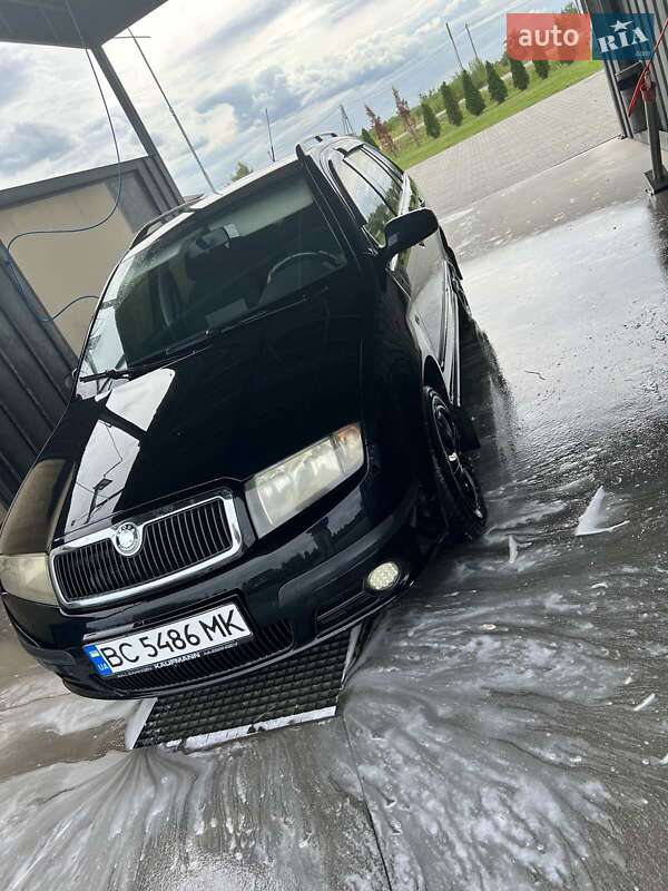 Універсал Skoda Fabia 2005 в Яворові