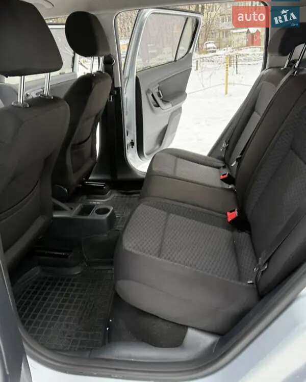 Хэтчбек Skoda Fabia 2013 в Шостке фото 4 Хэтчбек Skoda Fabia 2013 в Шостке