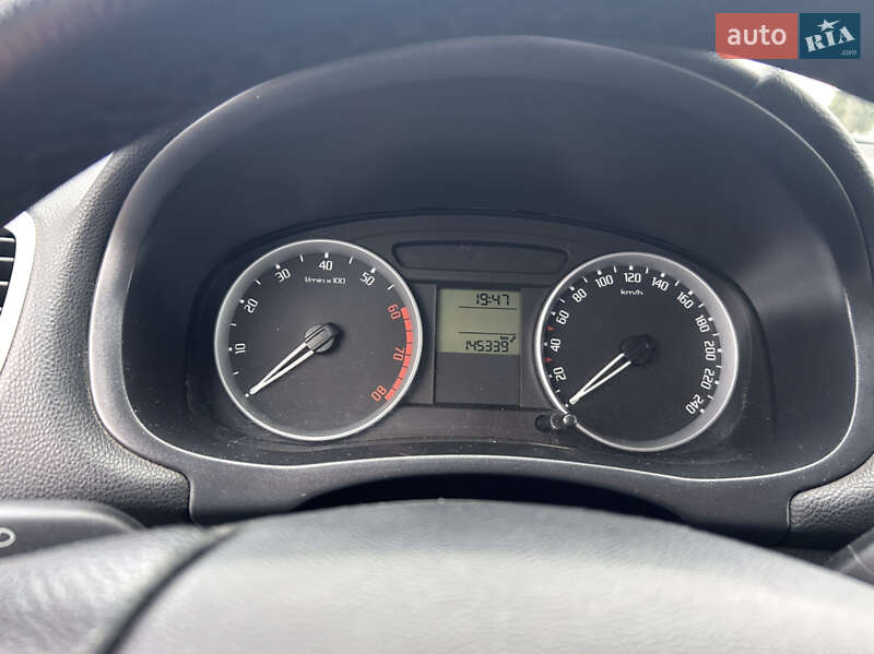 Універсал Skoda Fabia 2008 в Черкасах